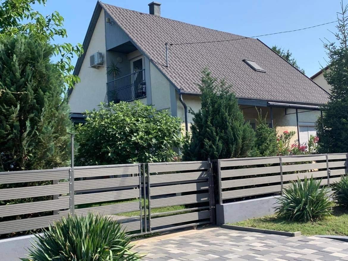 Apartamento Tóparti hangulatú nyaraló-Balatonboglár Exterior foto